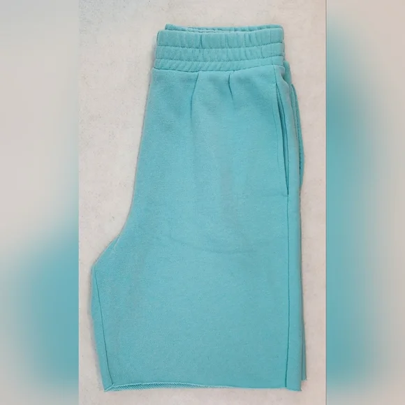🚨LAST CALL🚨 Forever 21 Bermuda Sweat Shorts Women's Small Comfy Pastel - Picture 3 of 7